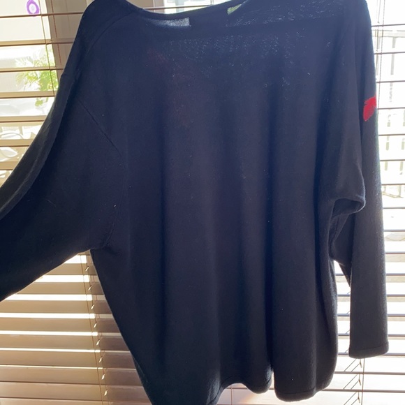 stunning red and navy C.D Daniels sweater so soft amazing detail around a 2x - Picture 7 of 8